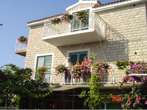 Nyaral&oacute; J.Vucak Vodice Horv&aacute;torsz&aacute;g apartman